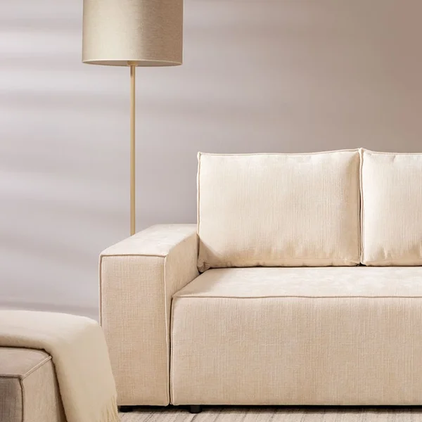beżowa sofa w przyjemnej tkaninie vox